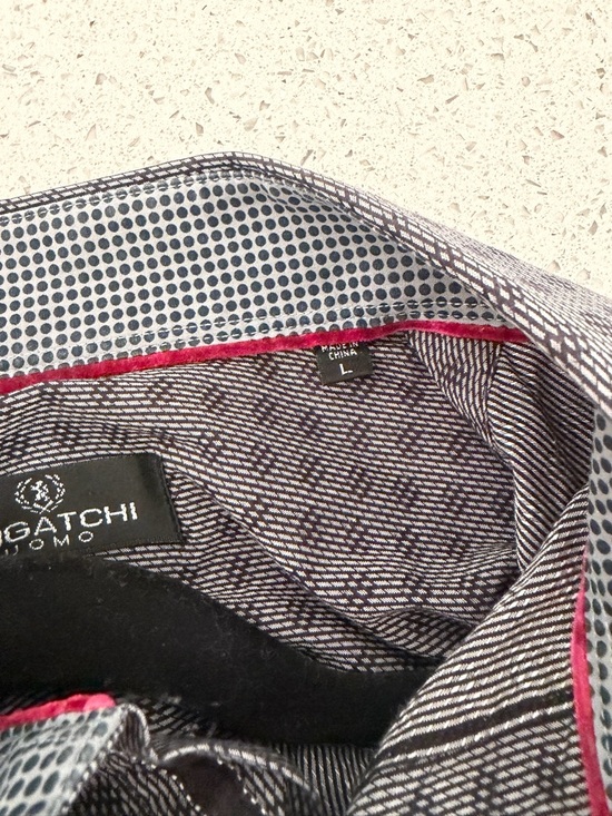 Bugatchi Men's Gray Micro-Pattern Button-Down Shirt - Picture 3 of 4